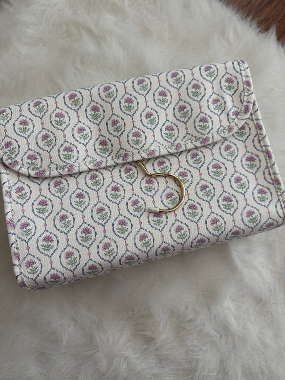 TRVL design Luxe travel cosmetic case